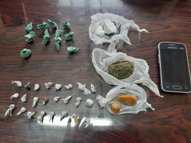 maconha, crack, cocaína e celular