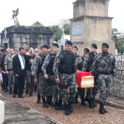 Policial Militar é homenageada em ato fúnebre após morte em ocorrência policial
