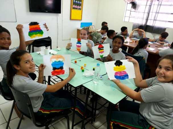 Pelotão Mirim de Santa Cruz do Sul realiza atividade de Pintura Espelhada