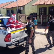 Natal feliz com presentes dados pela BM
