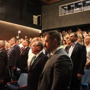 público