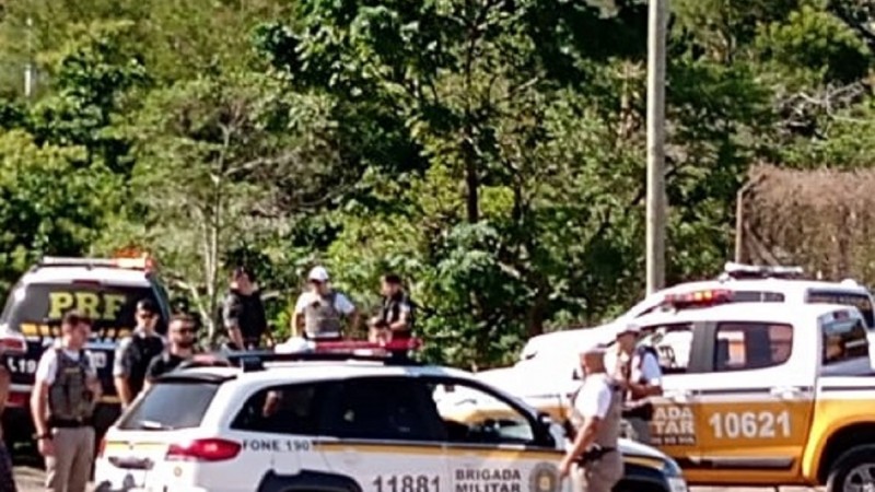 Brigada Militar prendeu homens que roubaram carro em SC