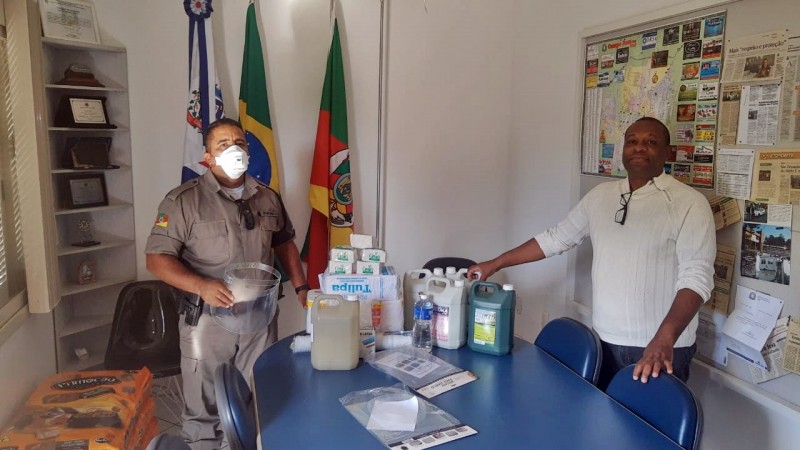 PM e Pres CONSEPRO com material