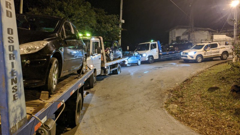 Foram fiscalizados oito ve&iacute;culos