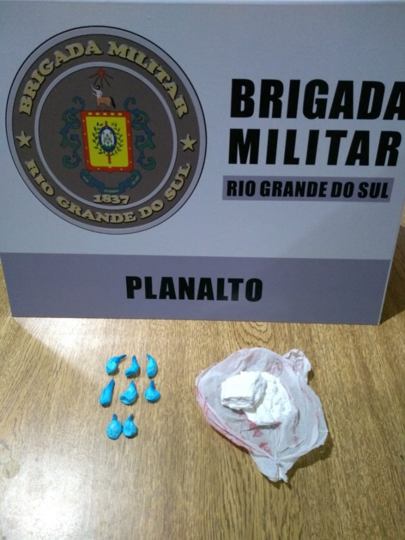 37º BPM prende homem por trafico em Planalto
