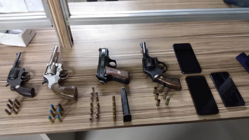 armas e munições apreendidas