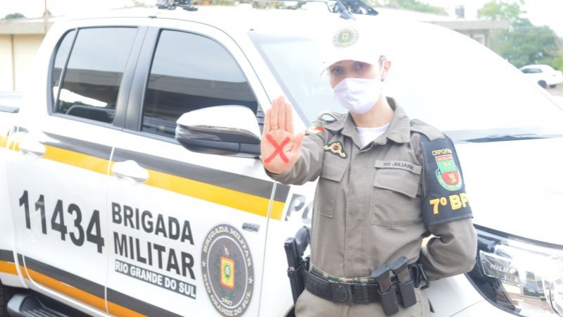 7º BPM adere a Campanha Sinal Vermelho contra a violência doméstica