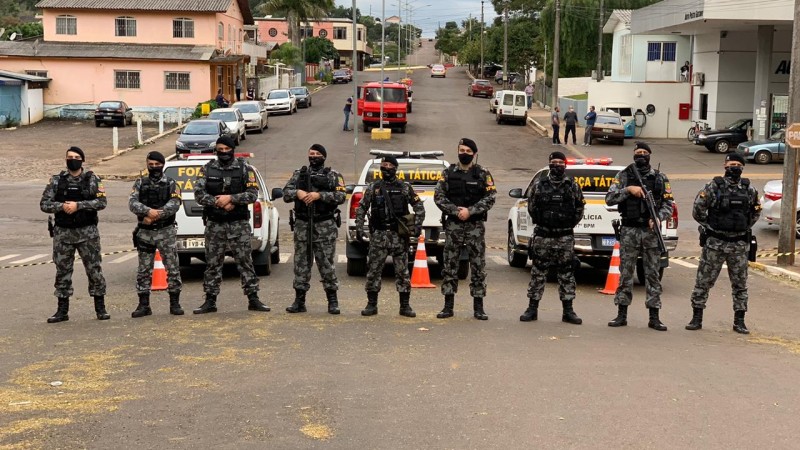 37º BPM participa de reconstituição de crime em Planalto