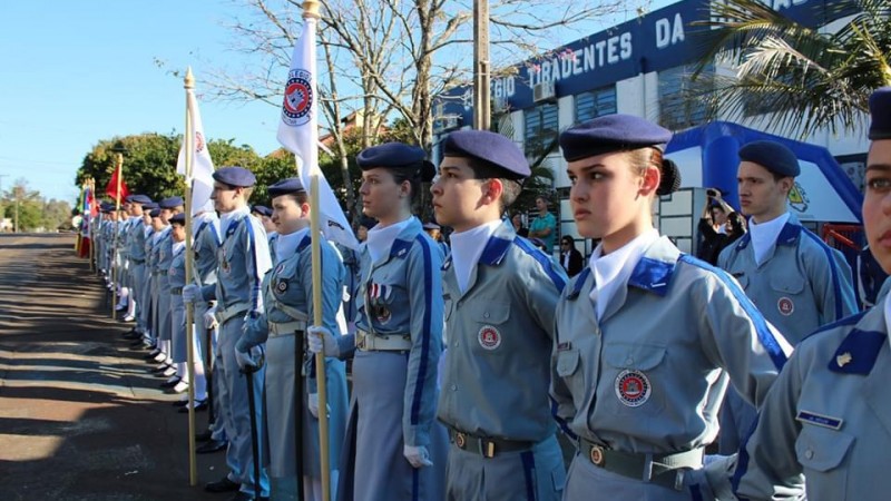 Colégios Tiradentes da BM destacam-se em Enem de 2019