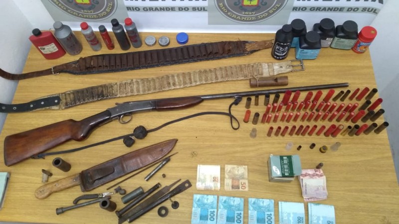 prisão por posse irregular de arma e jogos de azar 24jul20