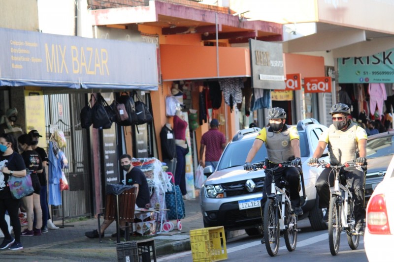 Operação na área comercial de Canoas