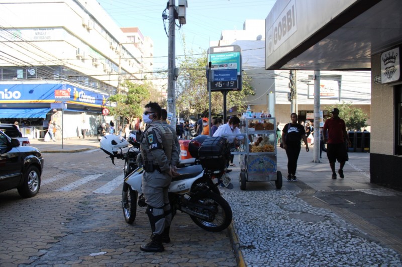Operação na área comercial de Canoas