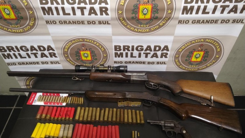 Armas apreendidas na ação