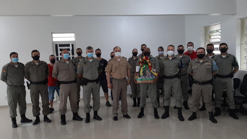 Oficial Superior é homenageado