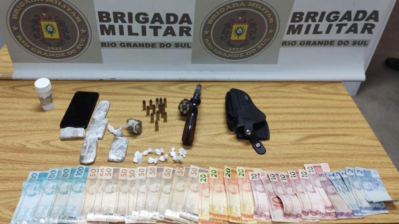 Material apreendido em Bom Princípio