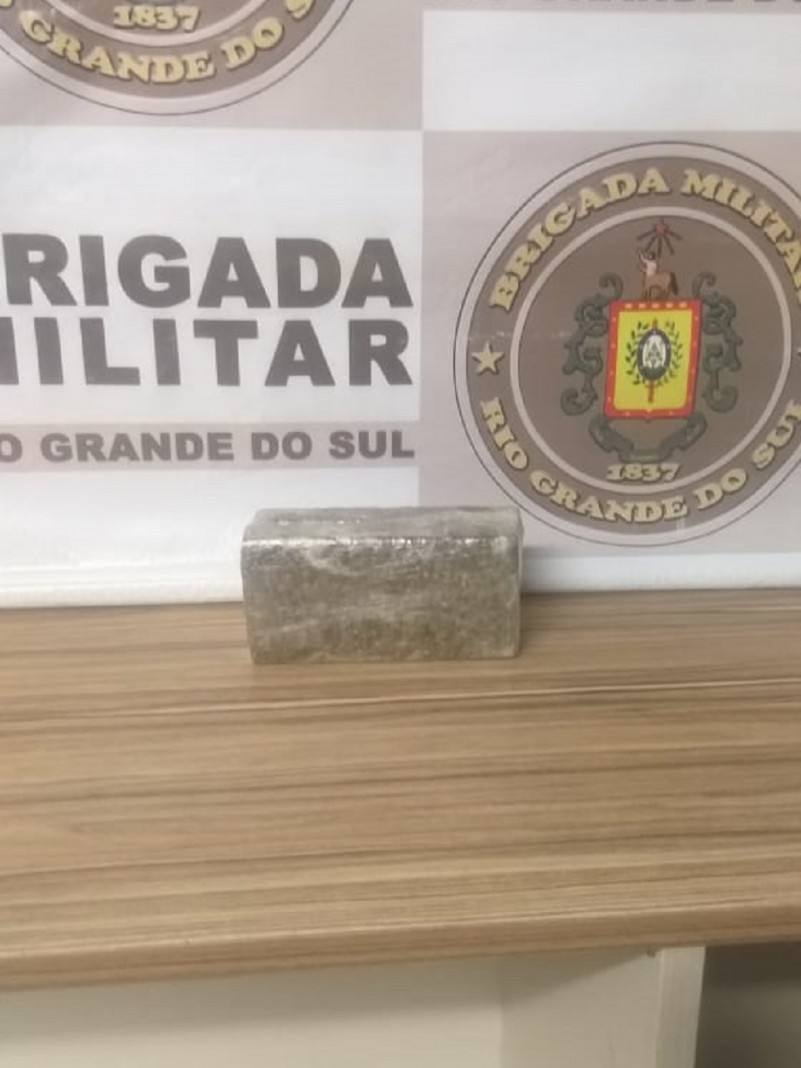 tijolo de maconha