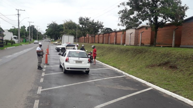 Policiamento em Nova Santa Rita e Canoas