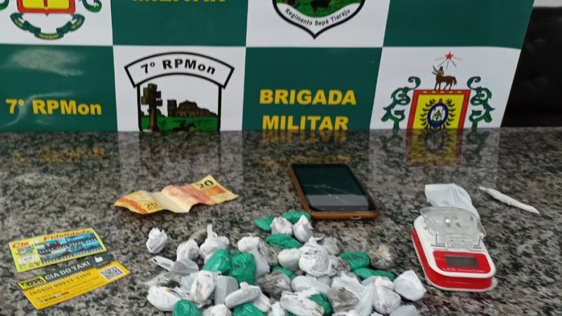 apreensão de adolescente por tráfico 17mar21 Eugênio de Castro