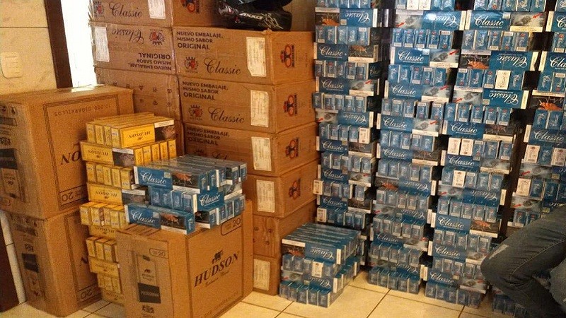 Apreensão de 12 mil maços de cigarro