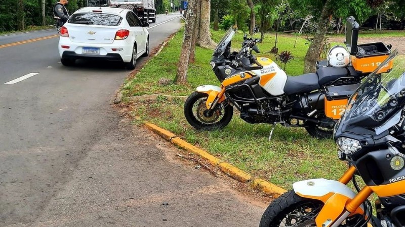 Pelot&atilde;o de Motos do Comando Rodovi&aacute;rio da Brigada Militar realiza opera&ccedil;&atilde;o em Tr&ecirc;s Coroas