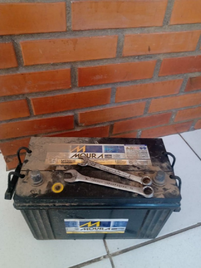 bateria de caminh&atilde;o