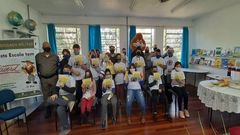 29BPM Formatura Proerd Caindo na Real versão híbrida