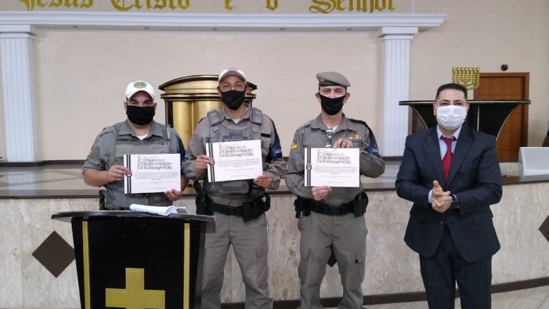Policiais Militares do 26º BPM receberam Diploma de Condecoração e Consagração.