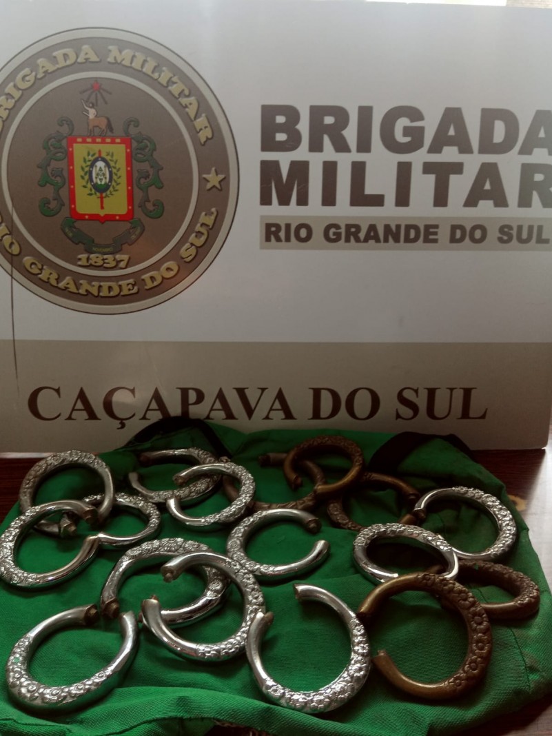 Alças metalicas