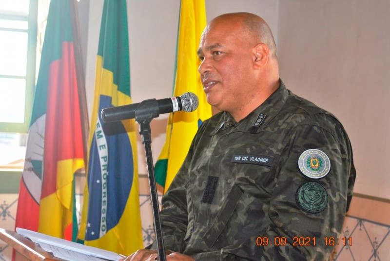 Tenente-coronel Vladimir Luis Silva da Rosa, Comandante do CABM