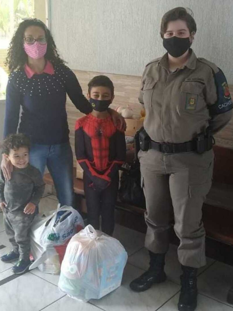 "Operação Alegria" já arrecadou mais de 400 brinquedos.