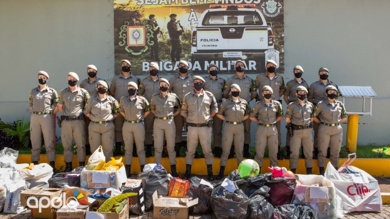 Alunos soldados do Polo de Ensino de Rio Pardo realizam um dia da criança especial
