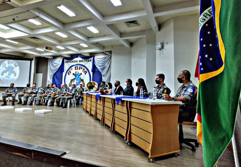 Comando do 2° BPAT recebe visita de representantes do Exército Brasileiro -  Brigada Militar