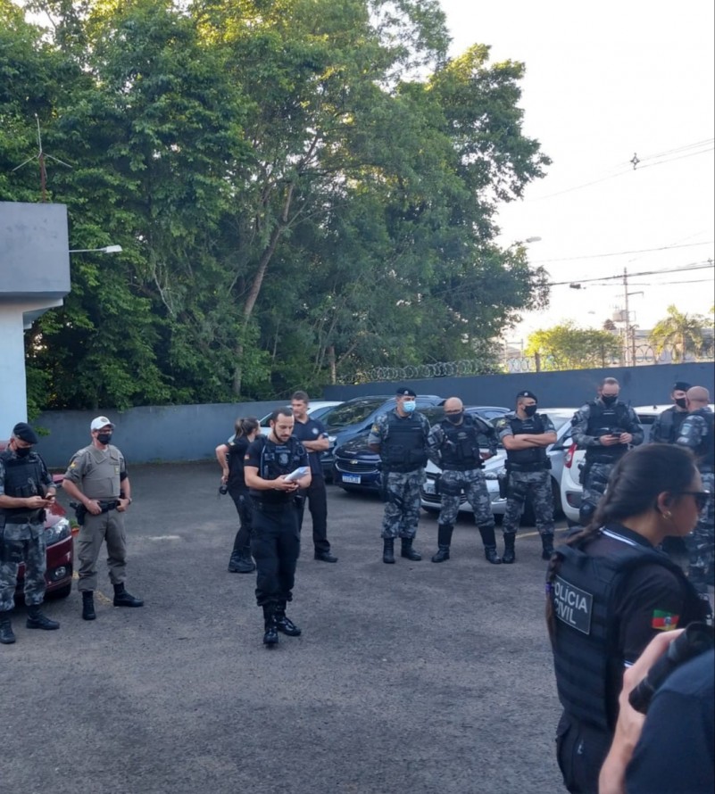 15° BPM e Polícia Civil realizam ação integrada em Canoas