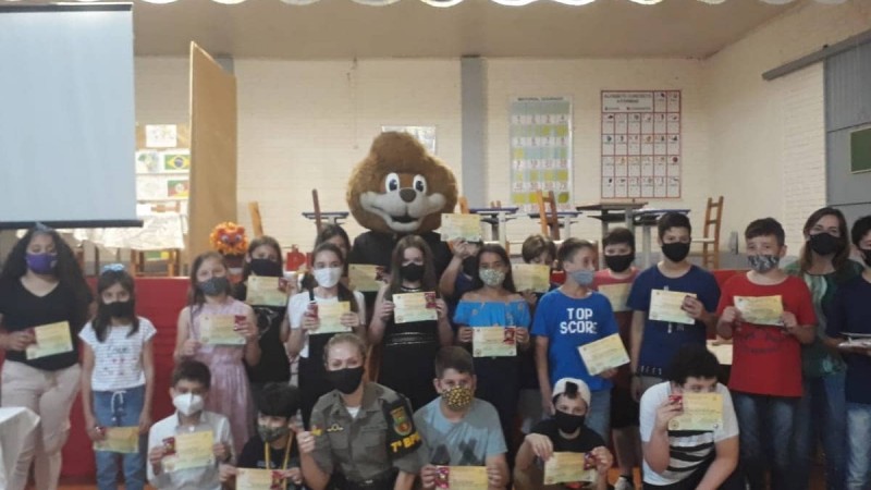 Ontem foi dia de Formatura PROERD em Campo Novo