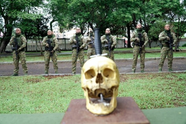 A turma iniciou com 74 alunos, entre capitães, tenentes, sargentos e soldados, aprovados em processo seletivo interno.