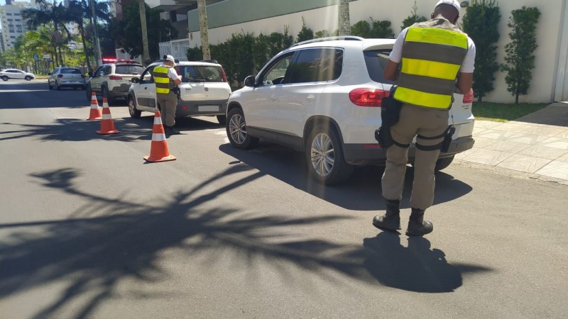 Barreira no Litoral Norte