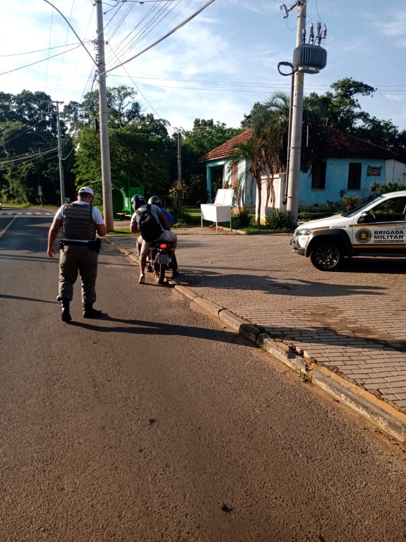 policiamento em Nova Santa Rita