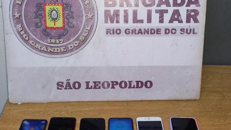Brigada Militar de São Leopoldo recupera celular roubado