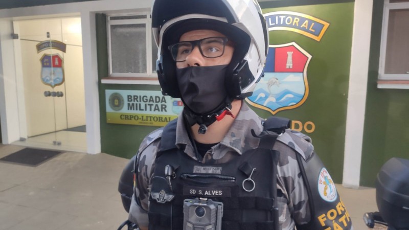 CA?MERAS NAS FARDAS PASSAM A SER USADAS POR PMs NO LITORAL NORTE 1
