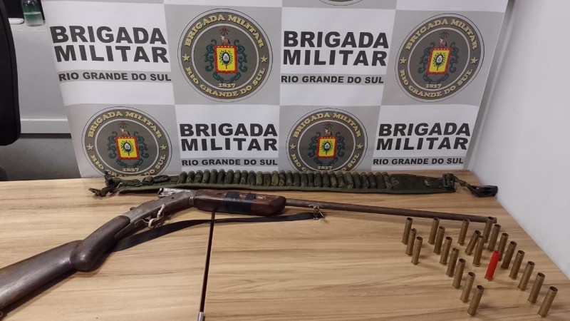 BM de Venâncio Aires apreende arma de fogo e munições