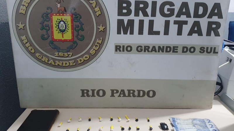 BM de Rio Pardo prende mulher por tráfico de drogas