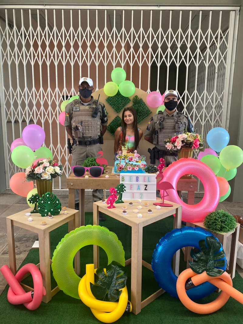 Aniversário surpresa a menina