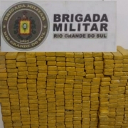 Brigada Militar apreende 296 quilos de maconha com casal em Tiradentes do Sul

 