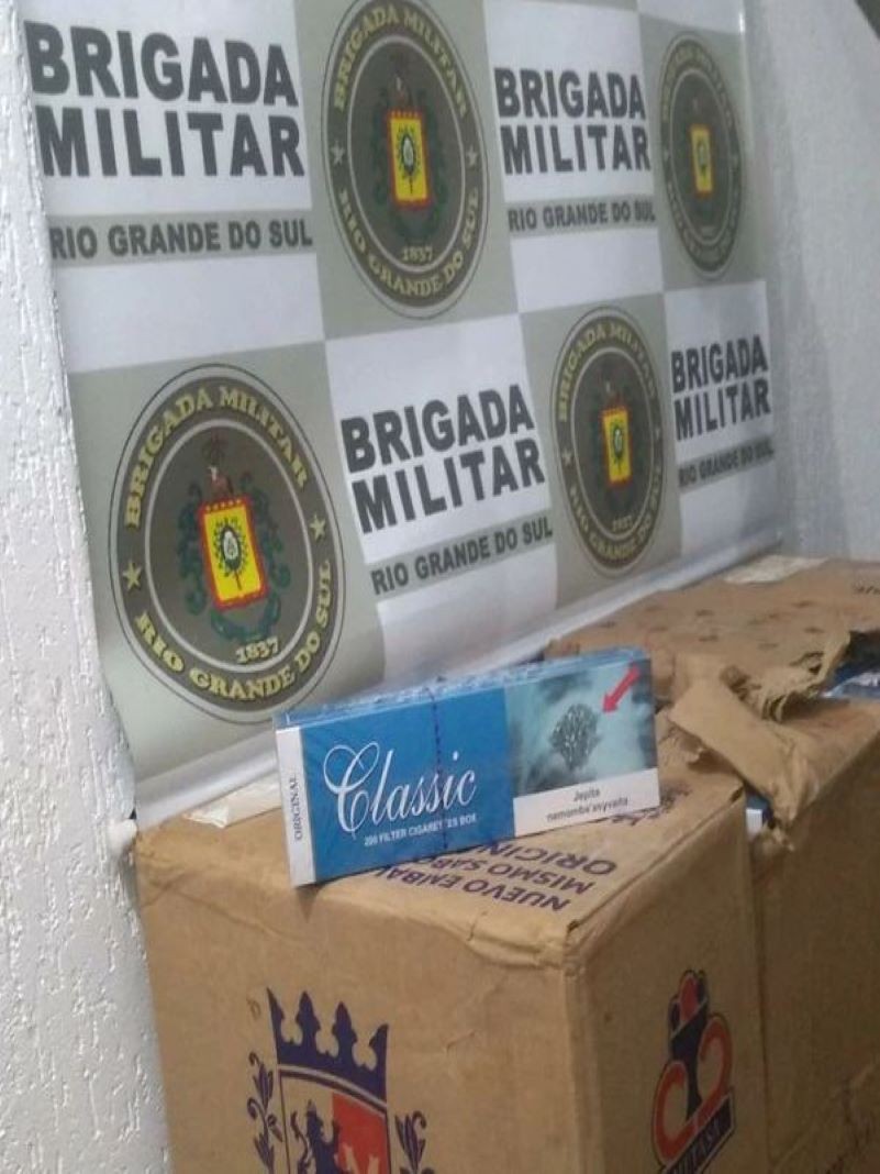 Brigada Militar prende dois homens por contrabando de cigarros em Crissiumal