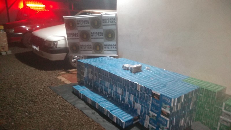 Brigada Militar apreende 18 079 maços de cigarros contrabandeados em Crissiumal