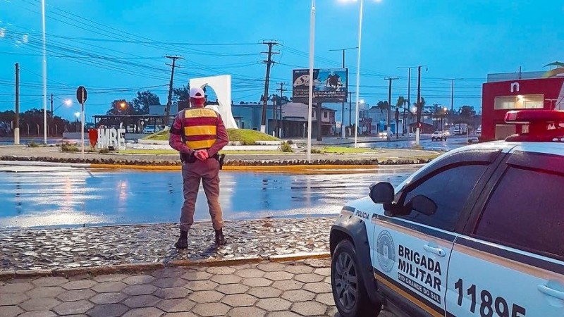 Policial em ponto-base em Imbé