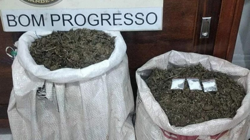 Brigada Militar apreende aproximadamente 22 Kg de maconha Skank em Tiradentes do Sul durante Operação Narco Brasil