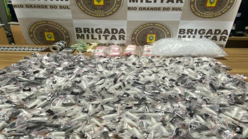 Brigada Militar apreende 2,5 kg de entorpecentes em Cachoeirinha