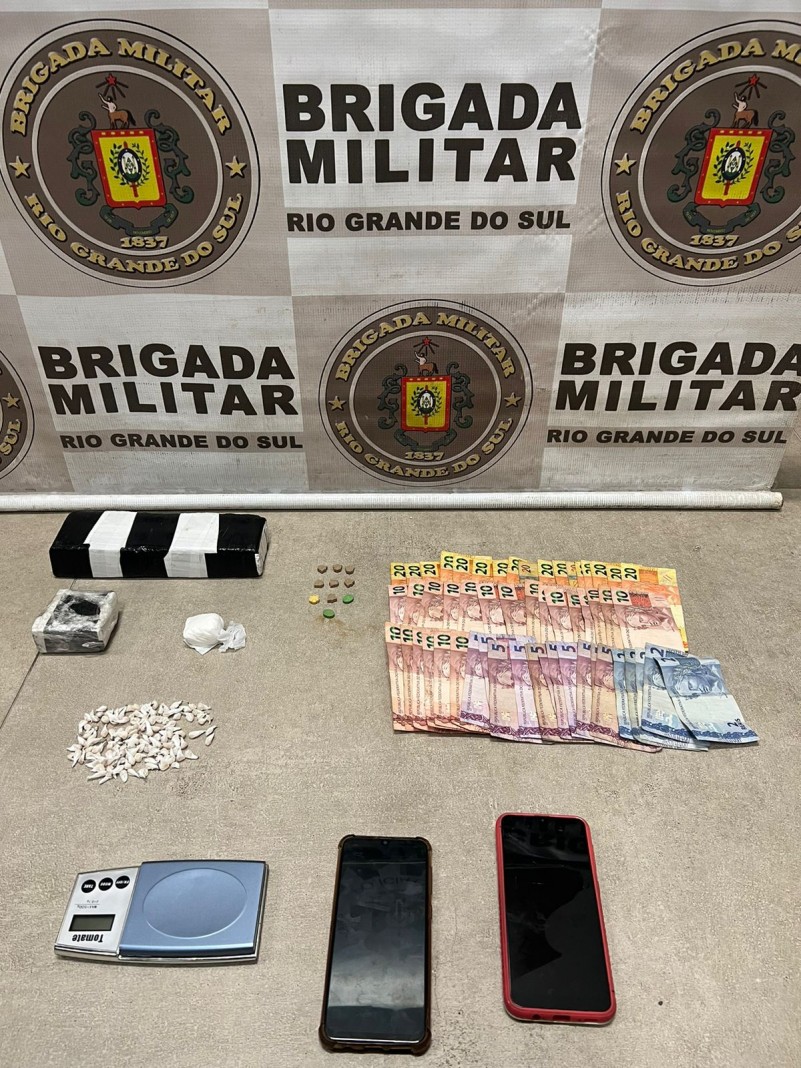 BM prende dois homens com mais de 130 porções de drogas em Capão da Canoa