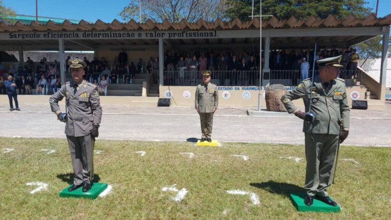 Passagem de Comando do 1º RPMon